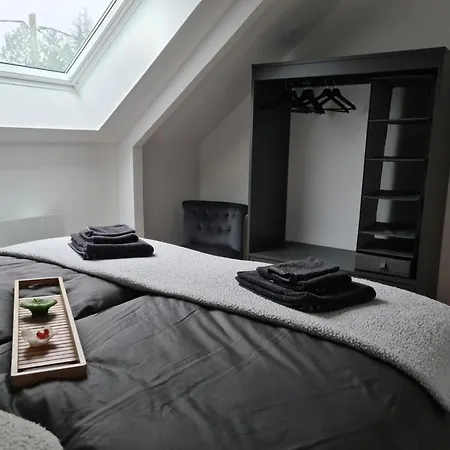 80m² Proche Frontiere Belge, Jardin Privatif, Terrasse, Inclus, 2 Chambres, Wifi - Fr-1-510-133 *