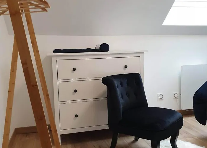 80m² Proche Frontière Belge, Jardin Privatif, Terrasse, Inclus, 2 Chambres, Wifi - Fr-1-510-133 Sebourg