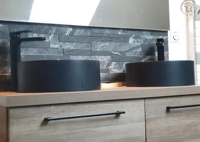 80m² Proche Frontière Belge, Jardin Privatif, Terrasse, Inclus, 2 Chambres, Wifi - Fr-1-510-133