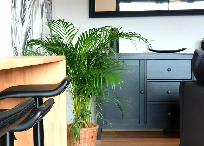 80m² Proche Frontière Belge, Jardin Privatif, Terrasse, Inclus, 2 Chambres, Wifi - Fr-1-510-133 Hébergement de vacances *