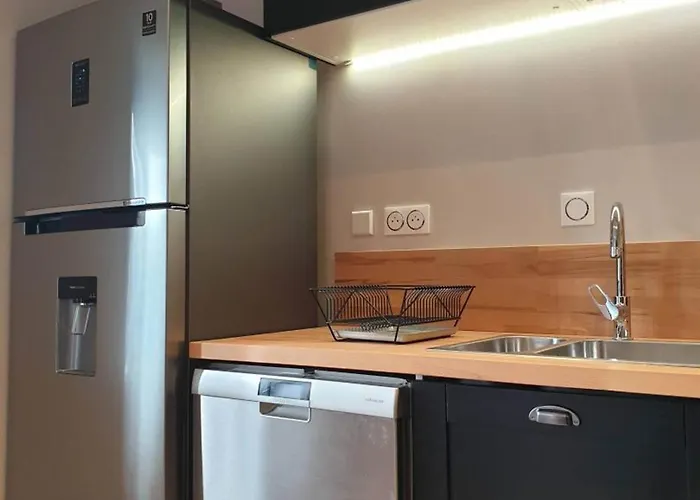 Hébergement de vacances 80m² Proche Frontière Belge, Jardin Privatif, Terrasse, Inclus, 2 Chambres, Wifi - Fr-1-510-133 *