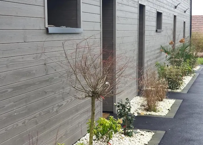 80m² Proche Frontière Belge, Jardin Privatif, Terrasse, Inclus, 2 Chambres, Wifi - Fr-1-510-133 Hébergement de vacances Sebourg